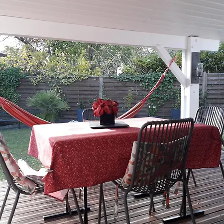 Vakantiehuis Maison Les Bains 4 Personnes *